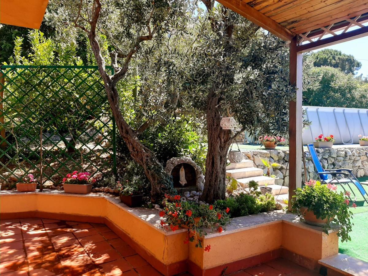 Lomarchi Holiday Home カリーニ エクステリア 写真